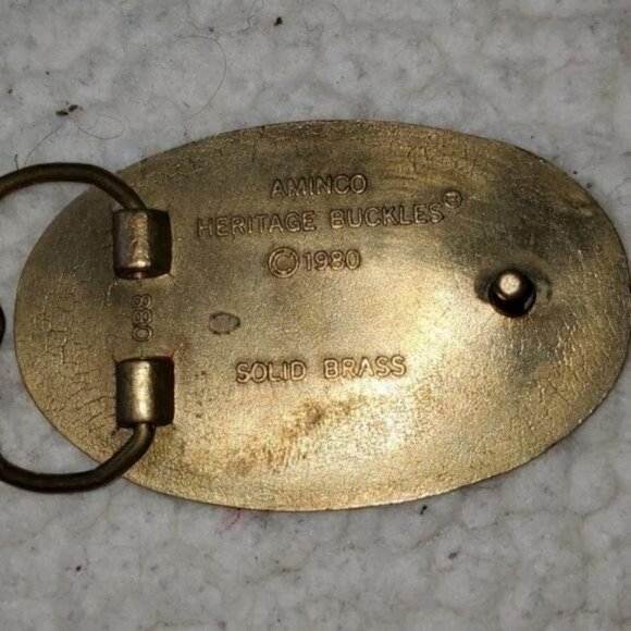 Aminco Heritage Vintage "Old Bankers Never Die They..." 1980 Solid Brass Buckle - Picture 2 of 5